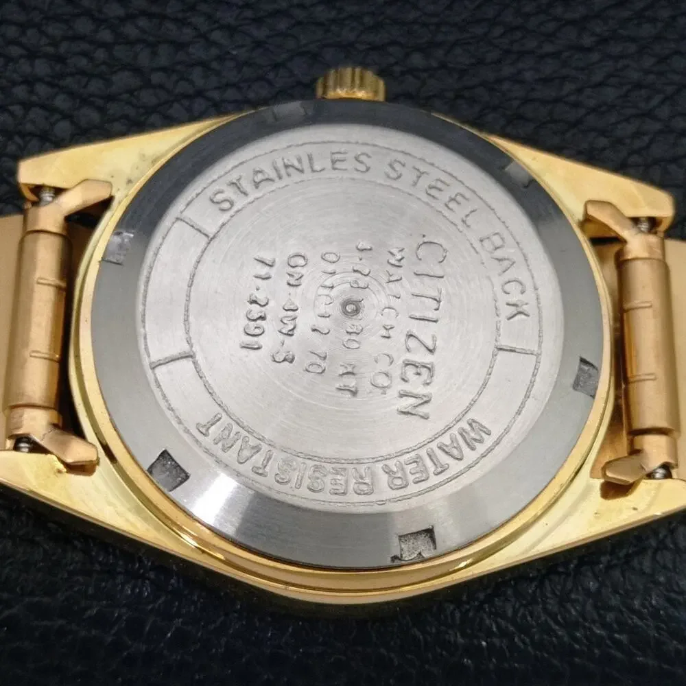 Vintage 1977 Citizen Automatic Mens Gold Watch W/daydate & Blue accents